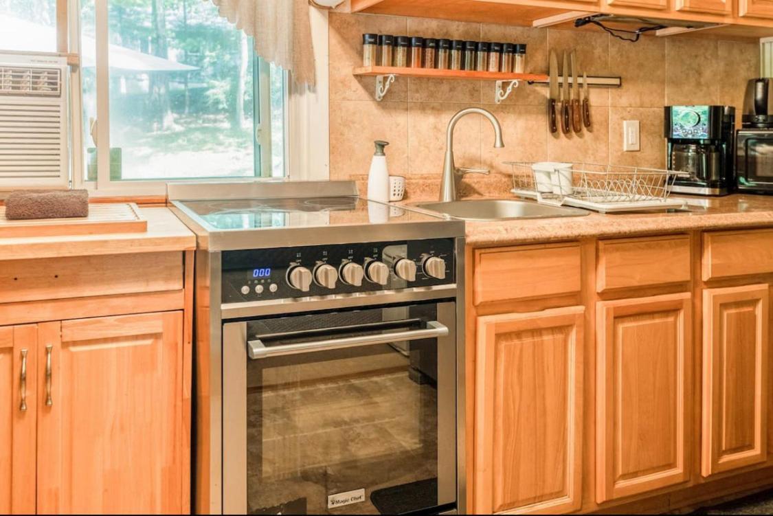 Pocono With Private Pool At Shawnee Mtn Holiday home East Stroudsburg